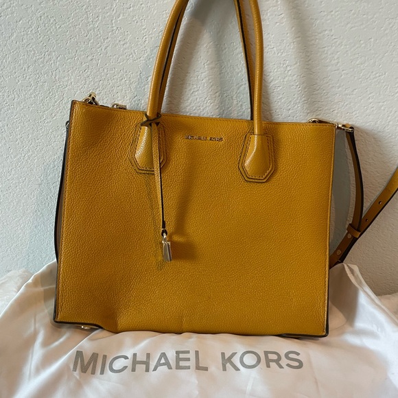 MK large conversion tote - Picture 11 of 11